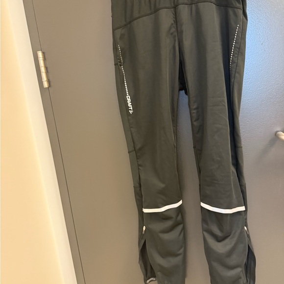 Craft Men's Black training Joggers wind proof
Biking, skiing, golf light lining - Picture 5 of 11